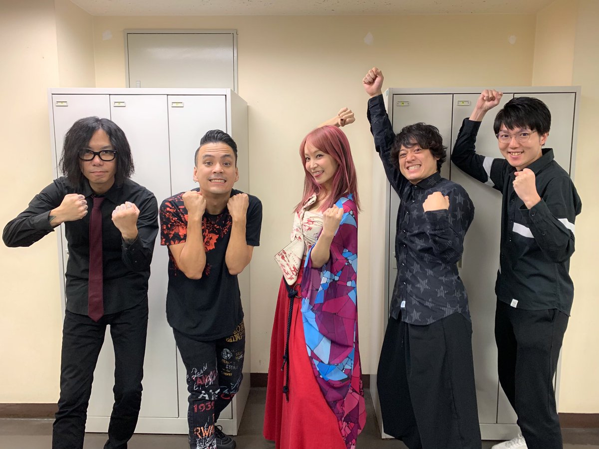 紅白歌合戦初出場発表後、こんなにすぐに皆に会えて、直接お祝いの言葉