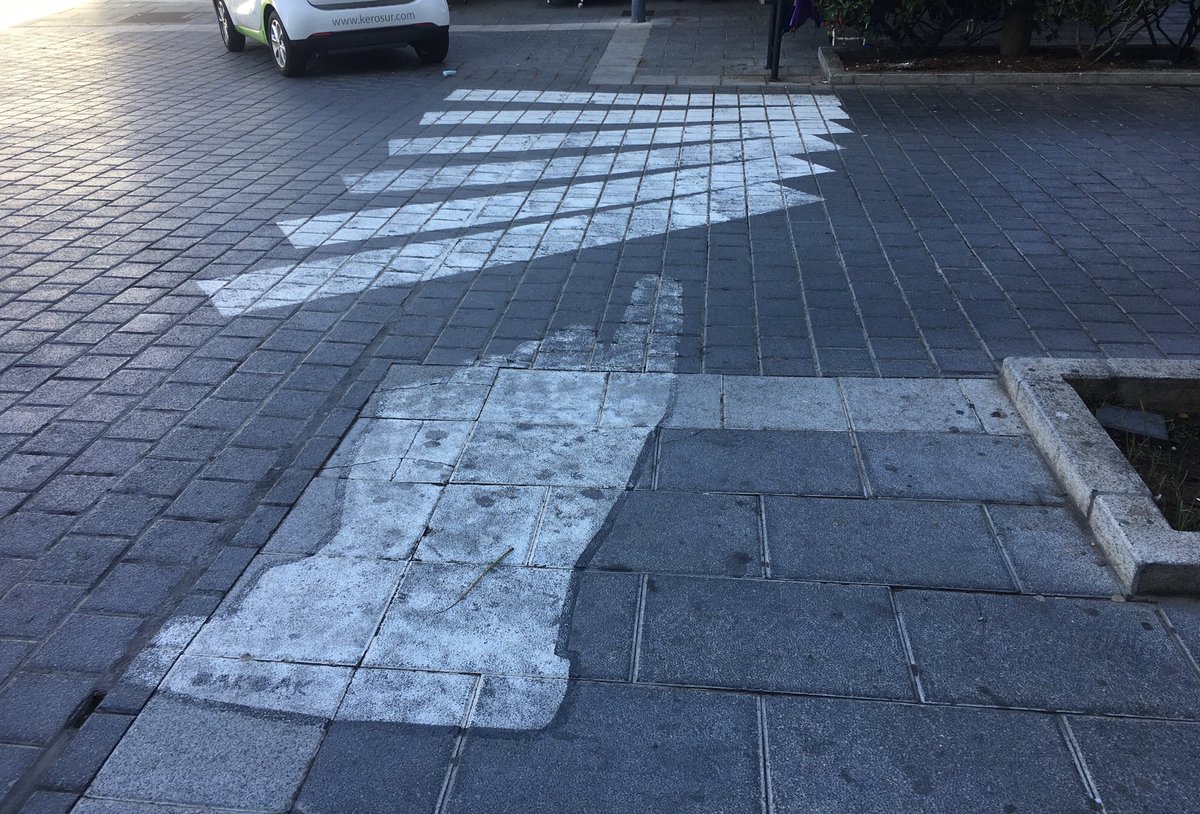 Lieber ⁦⁦<a href="/Grantscheam/">Grantscherm</a>⁩,
ich hätte für Sie einen Vorschlag für einen Montags-Monk 😀.  
Das Foto habe ich auf Teneriffa aufgenommen. Sie dürfen es verwenden.