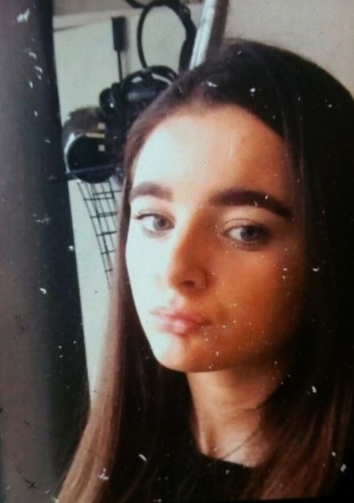 Have you seen Mia Starkey? The teenager's been #MISSING from her home in #Huyton since Saturday, 2 November #CapitalReports