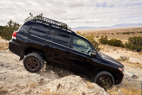 nikjmiles's tweet photo. #Toyota sold it first Land Cruiser in the US in 1958 & now in 2020 Toyota released a the Land Cruiser Hertitage Edition choice of Midnight Black Metallic or Blizzard Pearl exterior bronze colored forged aluminum wheels & heritage badges #Landcruiser #LetsGoPlaces #envisionnetwork https://t.co/ORka3keTca