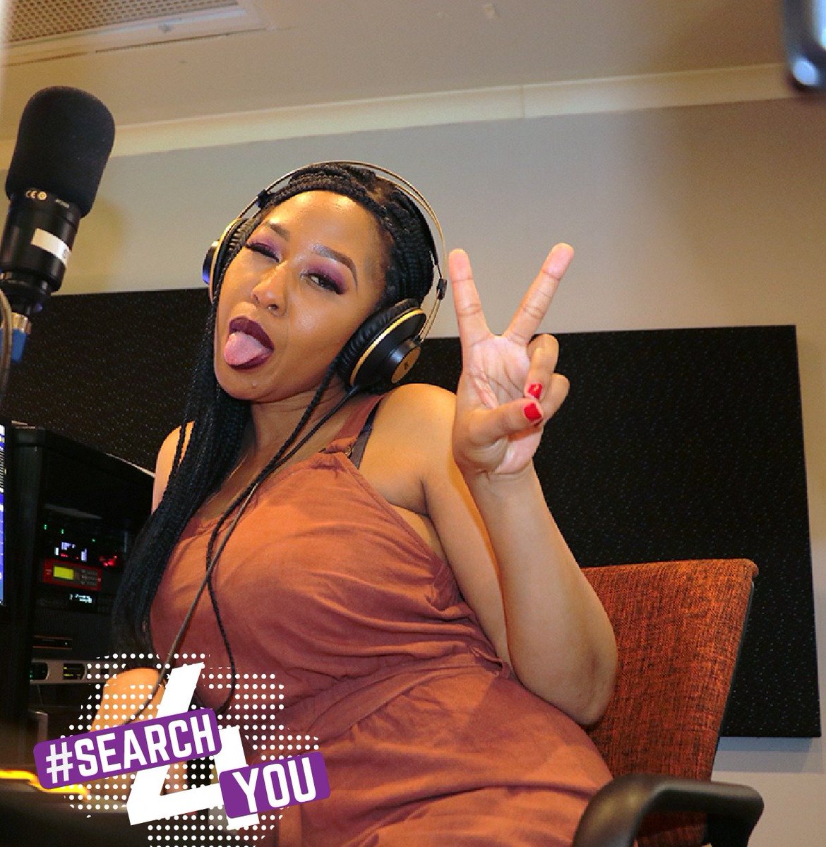 YOUFM898's tweet photo. Thank YOU @Queen_Molebatsi @_Khandakool for being part of the #Search4YOU TOP 4 finalist. All the best in your radio journey, it doesn't end here but this was the beginning of greater things ahead.
No matter the change, we are still In Tune with YOU
#YOUFM_RSA
#CelebratingYOU https://t.co/uR30yPkKaY
