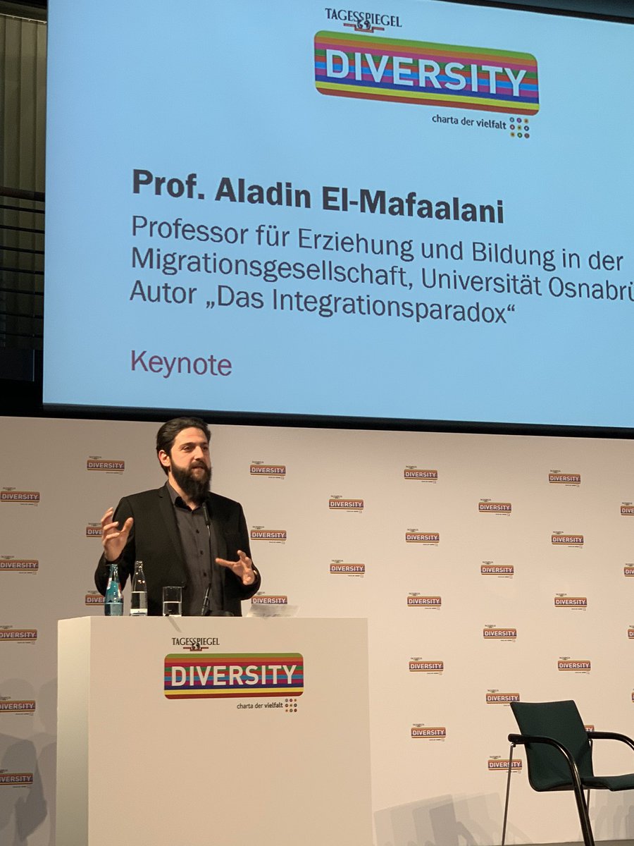 Cniethammer's tweet photo. „Diversity is for an open democratic society what gravity is for life on earth.“ Nice closure of #DIV19 Conference. Thanks @ChartaVielfalt and @Tagesspiegel for two energizing days with lots of food for thought and incredible practical guidance. Thrilled 2 have participated. https://t.co/4xLekvrsVQ