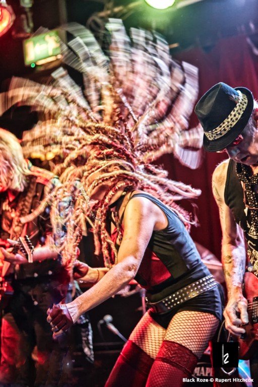 Live in Pictures: <a href="/CamdenRocksFest/">Camden Rocks Fest</a> Presents <a href="/AndMilkmen/">Jellyfish and the Milkmen</a>, Black Roze, <a href="/LadyRage_UK/">Lady Rage</a>, <a href="/TheTribeless/">The Tribeless</a>, Feed The Wolf, <a href="/_blackorchids_/">Black Orchids</a>, Spar Marta, Kursk, Out Of Exile + <a href="/Tales_Perdition/">Tales of Perdition</a> at <a href="/camdenmonarch/">The Monarch</a>

joyzineuk.wordpress.com/2019/11/15/liv…