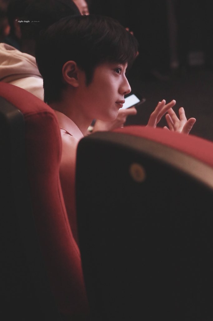 ADD
191109 elleair fanmeeting
#라이관린 #赖冠霖 #LAIKUANLIN