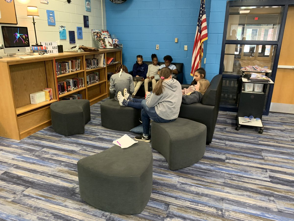 KyleWhiz's tweet photo. One of my favorite lessons focuses on the foreign and domestic issues of the Vietnam War. Using primary source clips and information, students decide how they feel about these events based on the sources. @RSSHorizons @RSSinformation @westrowanmiddle https://t.co/oLmX6SJ7iE