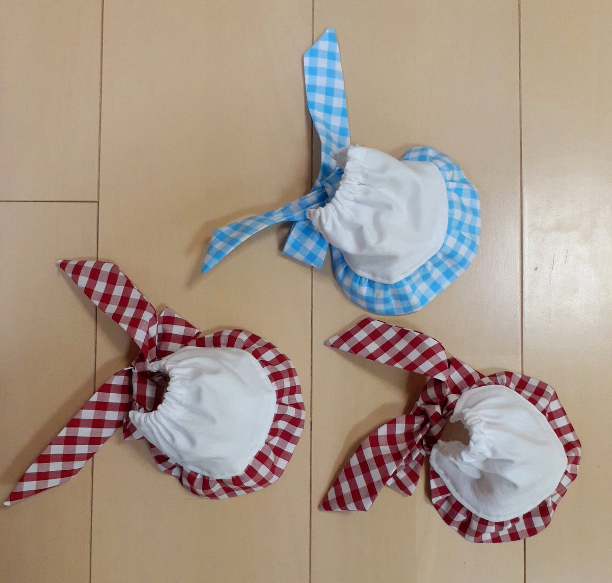 Myu Mint オーダーのお品 チワワちゃんのボンネット出来ました ｳﾌﾌ このフォルム たまらん可愛い チワワ メルカリ ボンネット 犬の帽子 猫の帽子 ペット帽子 ハンドメイド