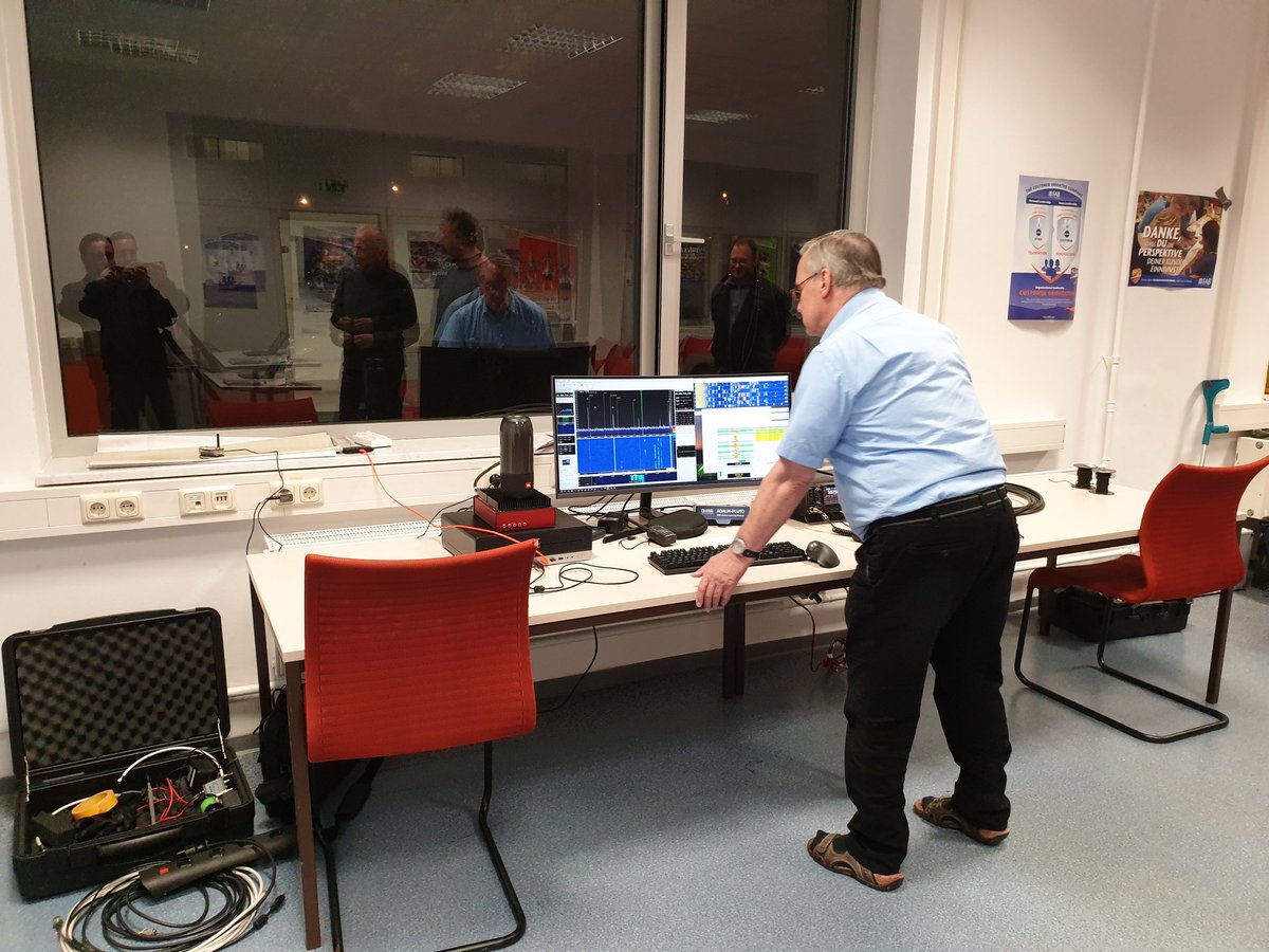 DO1TAM's tweet photo. @XFAB_FOUNDRY We was there too with a #satellite @qo100_sat ground station with @ADI_News #plutosdr transceiver and had a lot of visitors. And we had about 20 QSO to demonstrate our P4A SDR TRX system. Had a lot of fun in the FAB too. https://t.co/DtPXVl9jbB