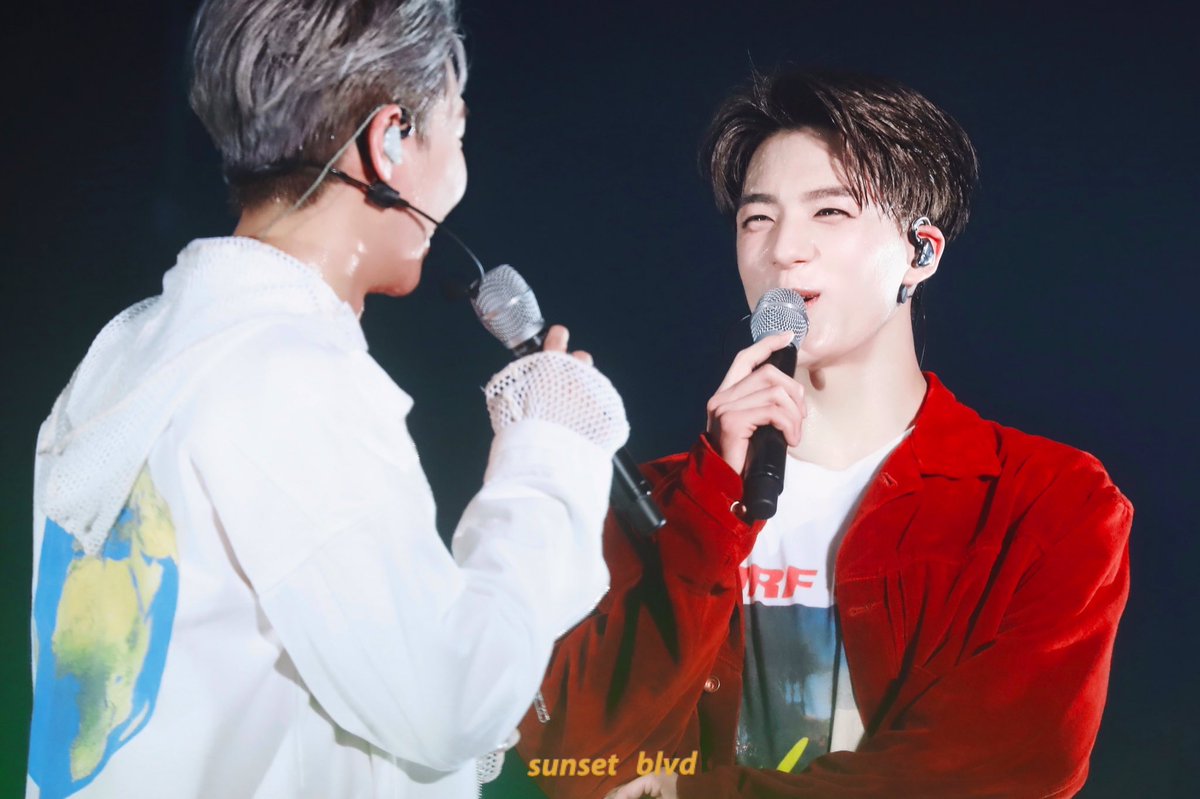 SunsetBlvd3423's tweet photo. #제노 #런쥔 

191115

#젠런 #NOREN https://t.co/7BWyCJmy22