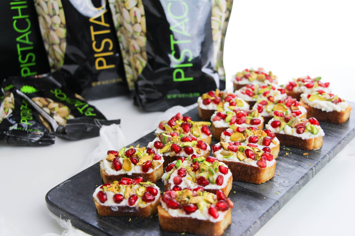 SugarSpiceGlitr's tweet photo. It's beginning to look a lot like Christmas w this honeyed ricotta crostini topped w pistachios and pomegranate seeds! ad
https://t.co/qllL3tn9gs
Buy Wonderful Pistachios today
@Walmart
to support Toys for Tots https://t.co/z0KbT7trY3
#GoNutsForTots #WP @WonderfulNuts https://t.co/ZqT31YVdWf