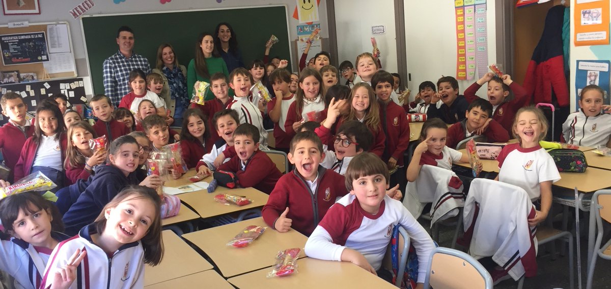 mercedtarancon's tweet photo. Actividades realizadas por padres y madres😊en el #proyectoparticipa para fortalecer la relación entre familia-escuela y disfrutar de un día en el cole. https://t.co/HfR25TfuCB