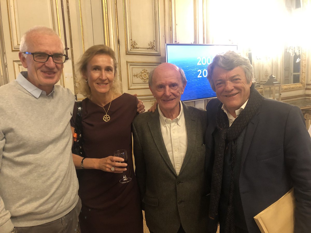 SBezieux's tweet photo. #relevonsledefi « La houle se lève et nous sommes tous dans le même bateau » : merci @FrancoiseGaill
10 ans du #GrenelleDeLaMer
@YvesParlier
@JeanLouisEtien1
@JLBorloo https://t.co/JE83Z4cCrc
