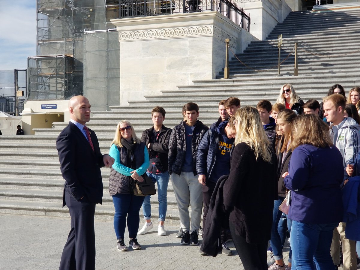 Students from <a href="/COPLEYHS/">Copley High School</a> were very lucky to meet with @RepAGonzalez today on the steps of the Capitol!
