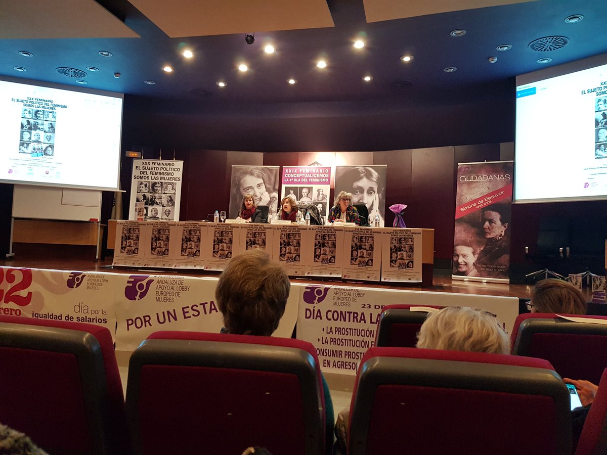 Ya estamos en #Cordoba en el #30feminario este año hablaremos sobre la 4°Ola del feminismo, con el eje central "El sujeto político del feminismo somos las mujeres" 
Felicidades @palem_lobby
