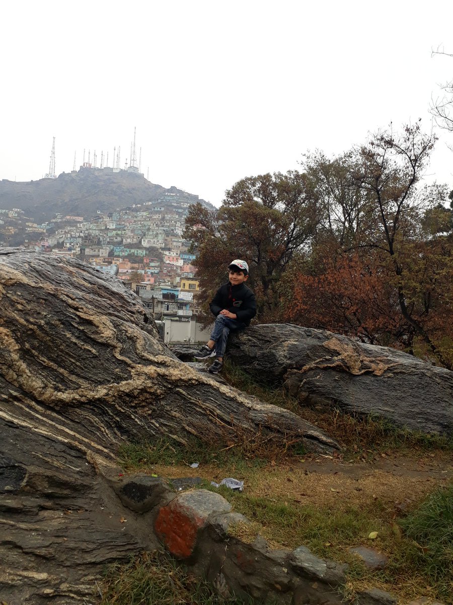 If you are planning to sell your old house and buy a new one, there are a lot of concerns that you must keep in mind. Here are some practical tips to help you succeed as both a buyer and a seller.
We are acquisition #OmariRealEstate  company.