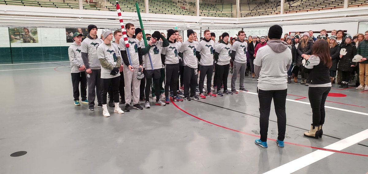 Run4Alex's tweet photo. Today's the day! AGSR kicked off with a 2AM launch from MSU's Dem Hall. After a ceremonial lap around the Sparty Statue, Army ROTC cadets from #MSU and #UMSocial hopped aboard a @DeanTrailways bus to Ann Arbor to complete their 64 mile run. Stay tuned for updates! #Run4Alex https://t.co/vlEUg1qVev