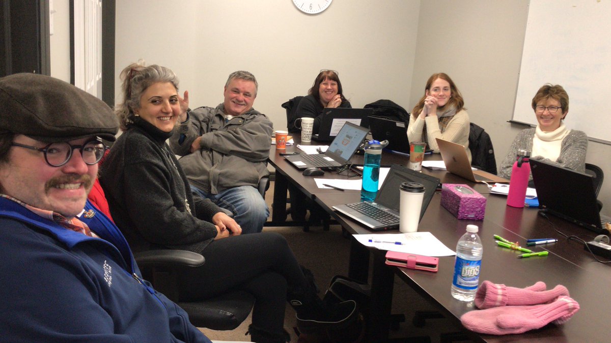 4JeffBrown's tweet photo. Look who just walked into my #EnfieldNS social media class? Pat @Laker_PatHealey Shaing his social media wisdom :-) https://t.co/Pmz3GJo05m