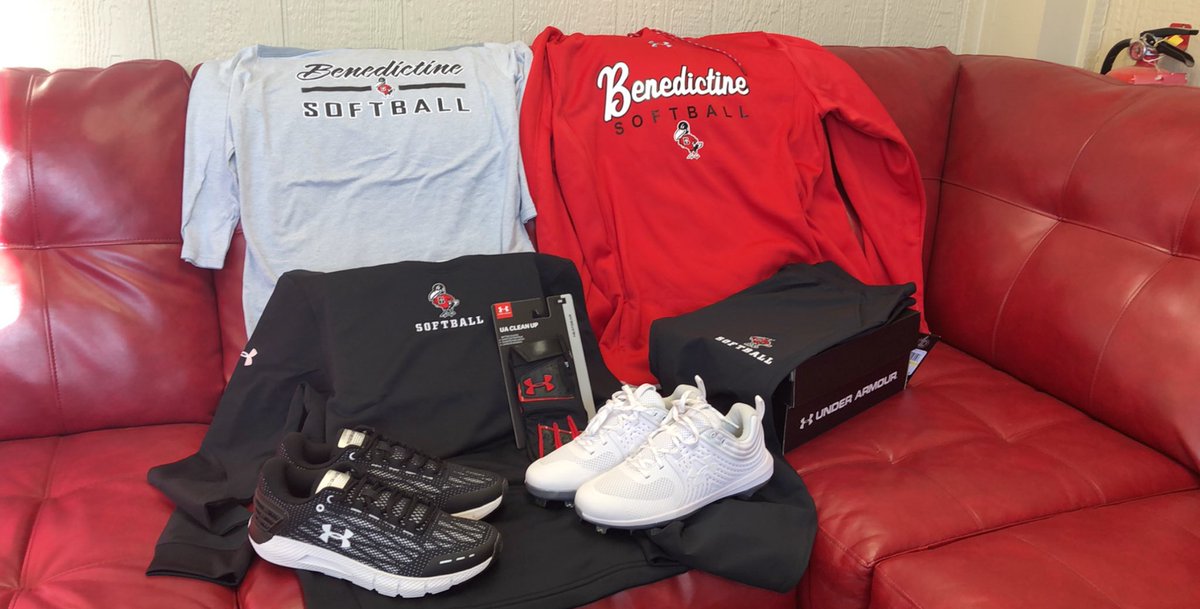 Our players dugout gear came in this morning!! 

Thanks <a href="/UnderArmour/">Under Armour</a> and <a href="/nillbros/">Nill Bros. Sports</a> 

Look Good  ➡️  Feel Good
Feel  Good  ➡️  Play Good