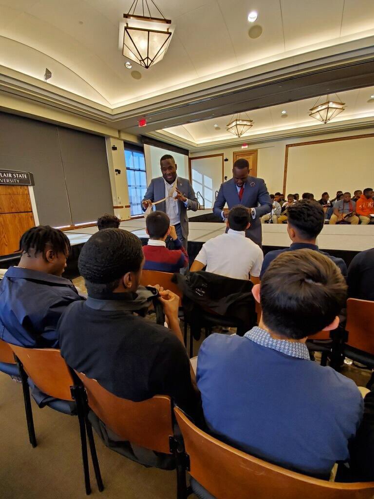 DoverGuidance's tweet photo. 10th grade and 11th grade students visit Montclair State University for the 9th Annual EOF Boys to Men Future College Graduates Conference. Thanks to Ms. Kreger and Mr. Irizarry for setting this up! @msueof @montclairstateu #onedover #collegeready #futurecollegegrad #eofadvantage https://t.co/H0Ucd49P3c