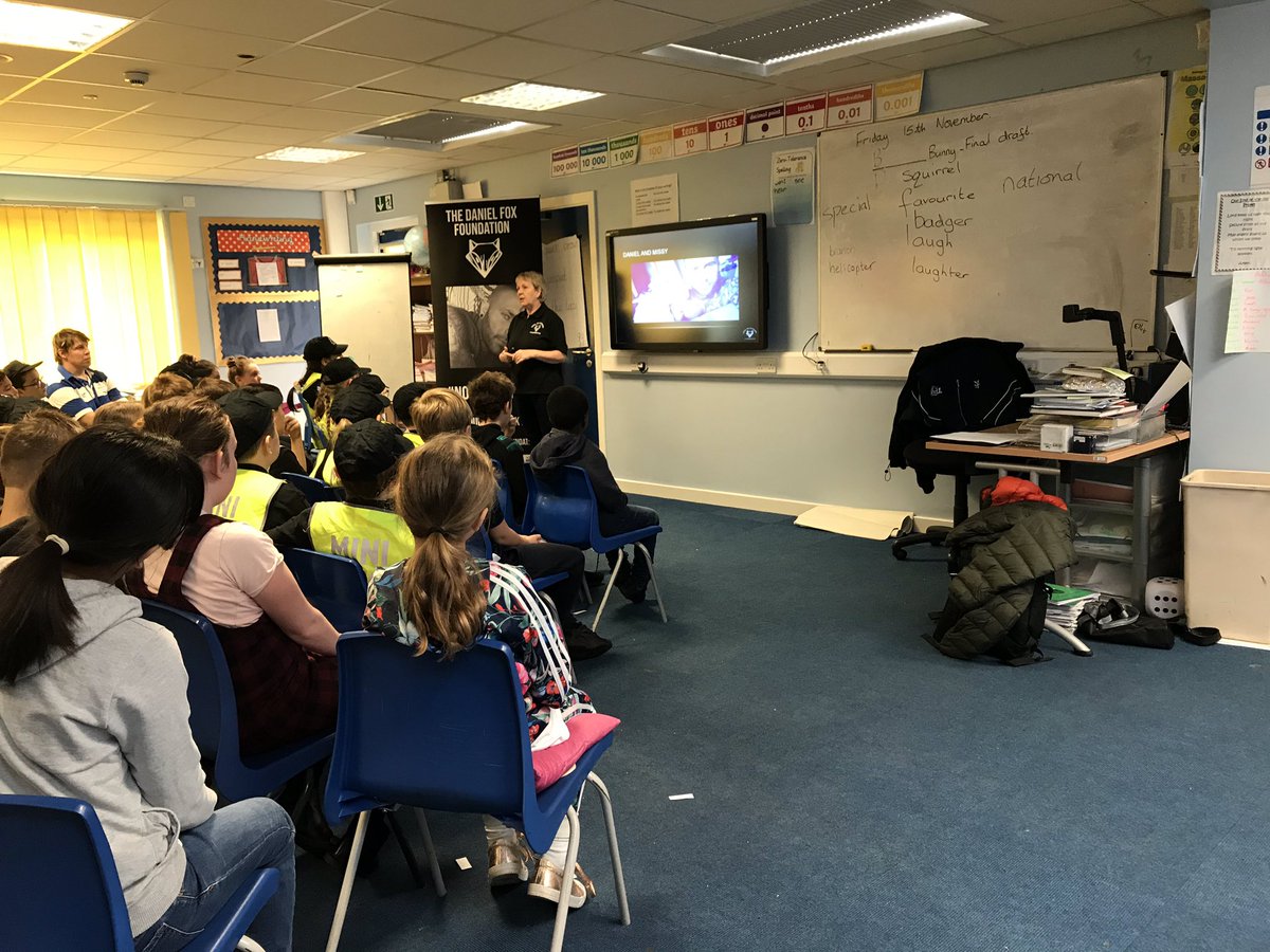 stmarythomas's tweet photo. Thank you to the Daniel Fox Foundation for joining us today, sharing your story and educating our Y5&amp;6 children about the dangers of knives ❤️✌🏼 #NoMoreKnives #DanielFox https://t.co/Ok5S8vpSh0