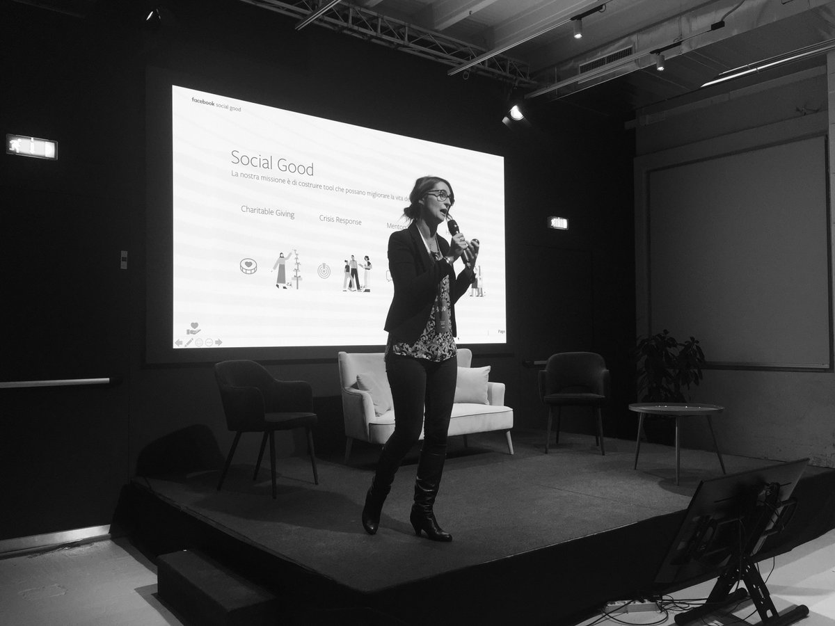 TechSoupItalia's tweet photo. Come usare @facebook e @instagram per far crescere il Non Profit? Ce lo spiega Francesca Savoldi di Facebook Italia #TechSoupDays https://t.co/HZWEcuNWEA