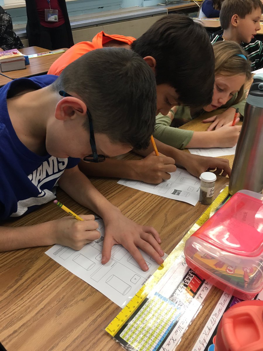 ms_goldstein3's tweet photo. Making observations of four soil samples after adding water and letting them sit overnight. @BAcastiello https://t.co/10klZvGdRt