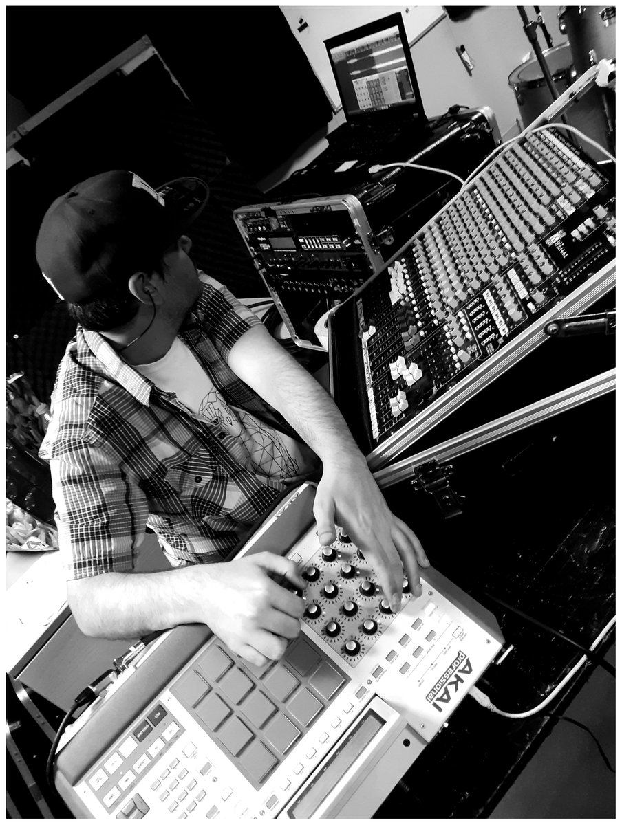 TelDemComunity's tweet image. Inspiration quand tu nous tiens...
#Focus #Work #STA