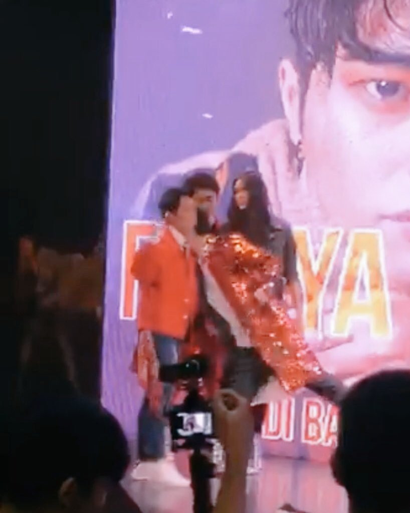lhyn9587's tweet photo. Naiiyak ako na natutuwa kasi talagang Naabot nyo ang inyong mga pangarap ng MAGKASAMA at SABAY na walang Naiiwan sa Baba. So HAPPY taraga!! 
#FumiYam https://t.co/1mGhxfg4f4