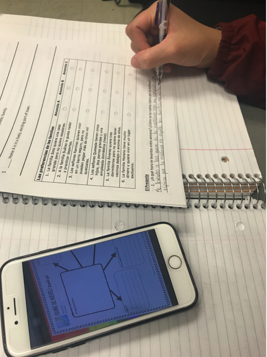 ErinRCPhD's tweet photo. Practicing what we preach: I have my SPAN 121 students responding to questions about their daily routines in preparation for Monday's IPA with the beautiful Level-Up handout @lovemysummer featured in our #flanc19 presentation. https://t.co/IhngvJerze