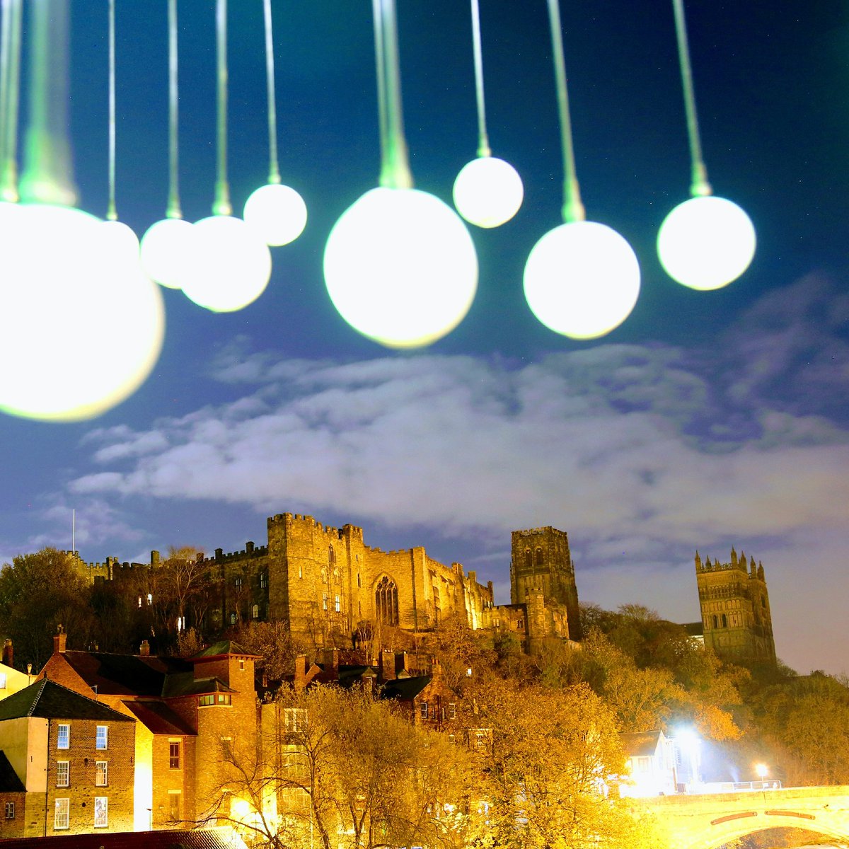 #Durham is lighting up for the 2nd of the wonderful #Lumiere2019 . #LumiereDurham