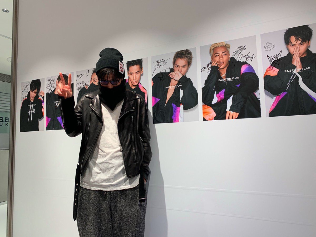 Unofficial_jsb3's tweet photo. ④ #岩田剛典
ご来店頂きました。
ありがとうございます✨
#jsb #jsbfuk #RAISETHEFLAG
#三代目JSOULBROTHERS https://t.co/yp13PzicHO