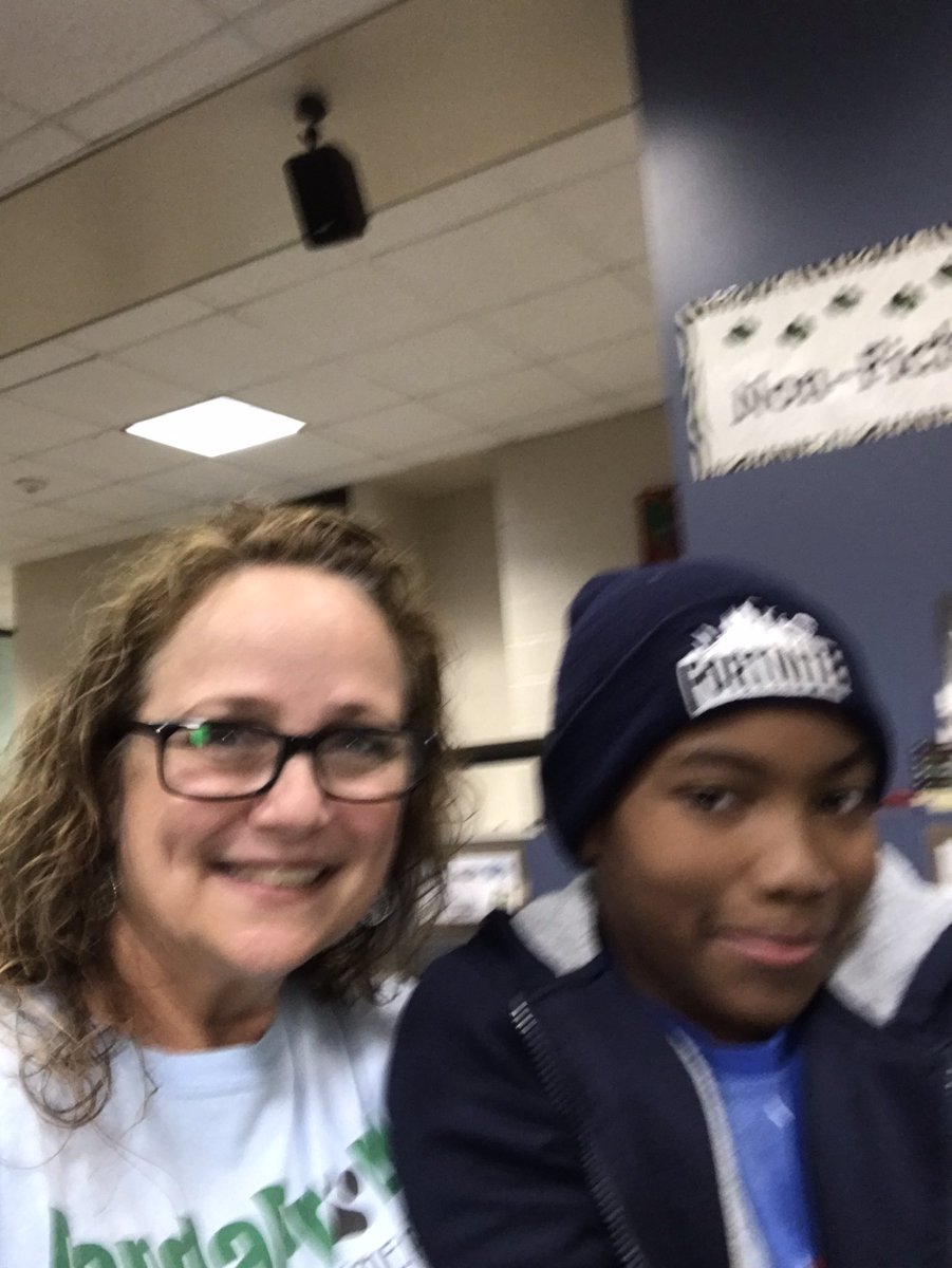 michelle_hise's tweet photo. This is what PANDA PROUD looks like!  This young man found my driver’s license and credit card on campus.  He immediately returned it to a staff member! #pandasarekind ❤️@HumbleISD_WPE @HumbleISD  #BetheLight #ourfutureisbright https://t.co/sydo7sJwbx