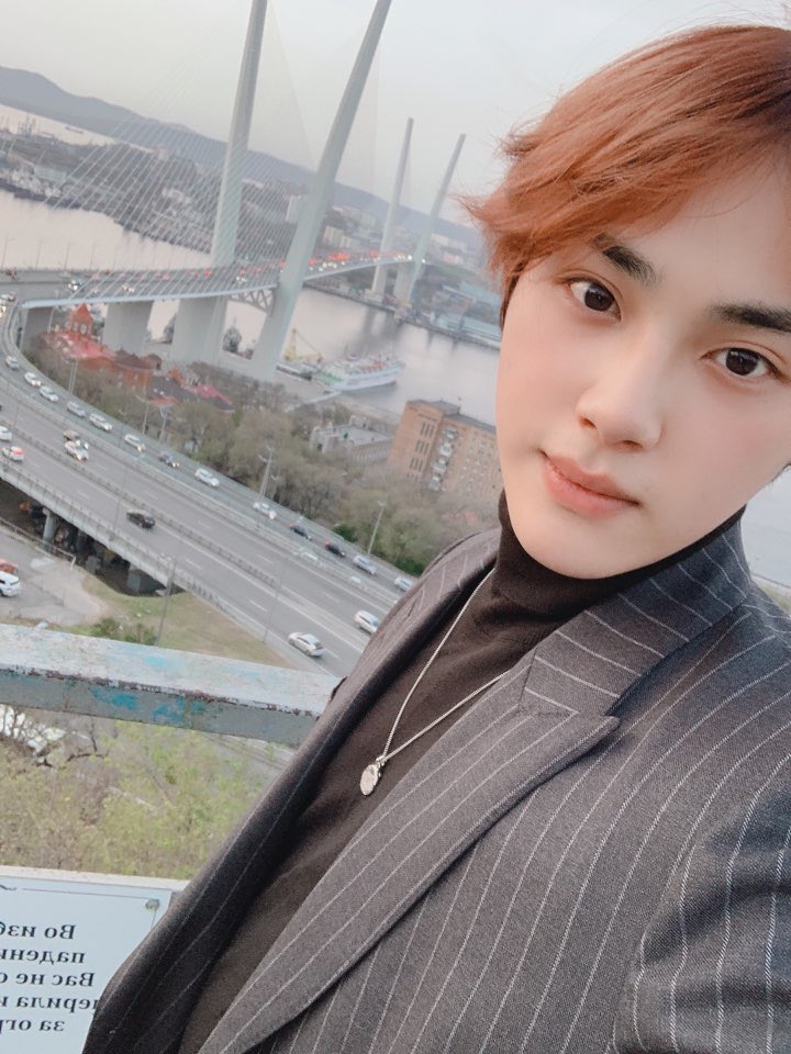 WE_THE_BOYZ's tweet photo. [주학년] What are you doing now?
🤗 (Vladivostok) https://t.co/FvXmuW9Swg