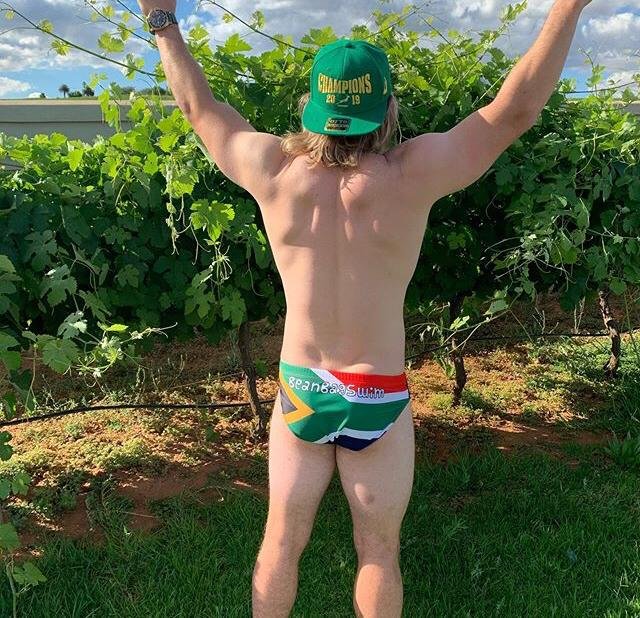 When Springbok “Faf” de Klerk met Britain's Prince Harry wearing nothing but his patriotic speedo, it was a ballsy move. Faf is collaborating with MSL's client @CiplaRSA to challenge all men to check for signs of testicular cancer. (Photo cred: @fafster09 on IG) #FafChallenge