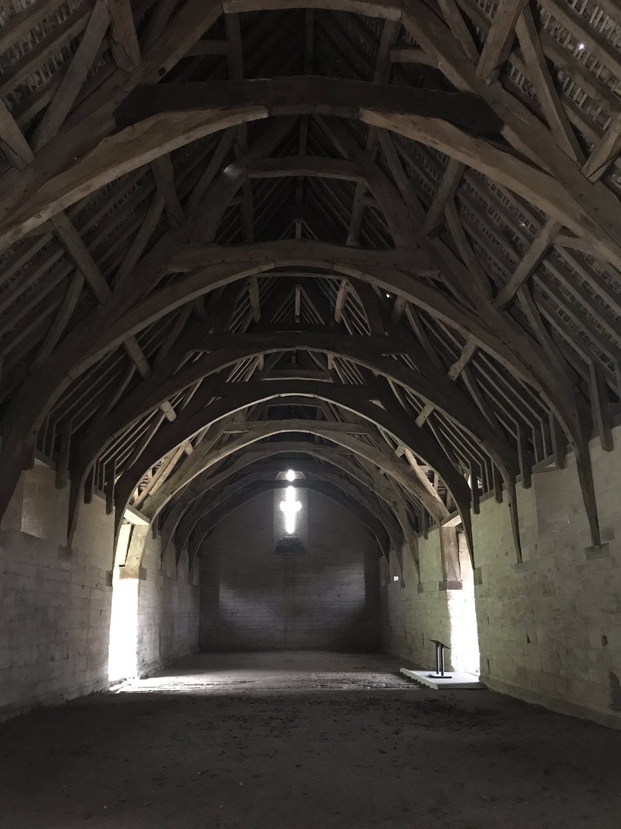 fifi3chui_'s tweet image. Tithe barn in Bradford on Avon ... #tithebarn #Wiltshire