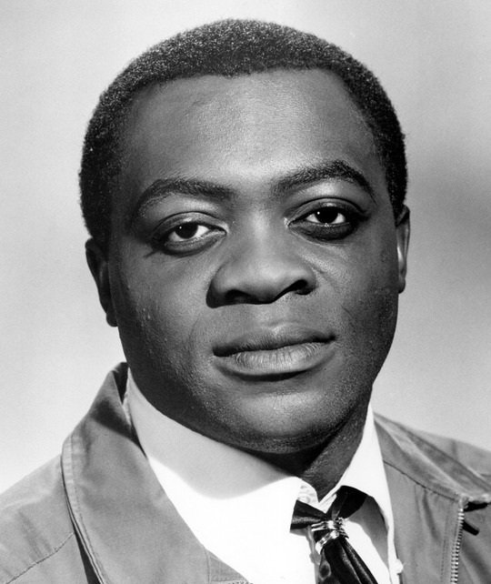 Happy birthday Yaphet Kotto!! 