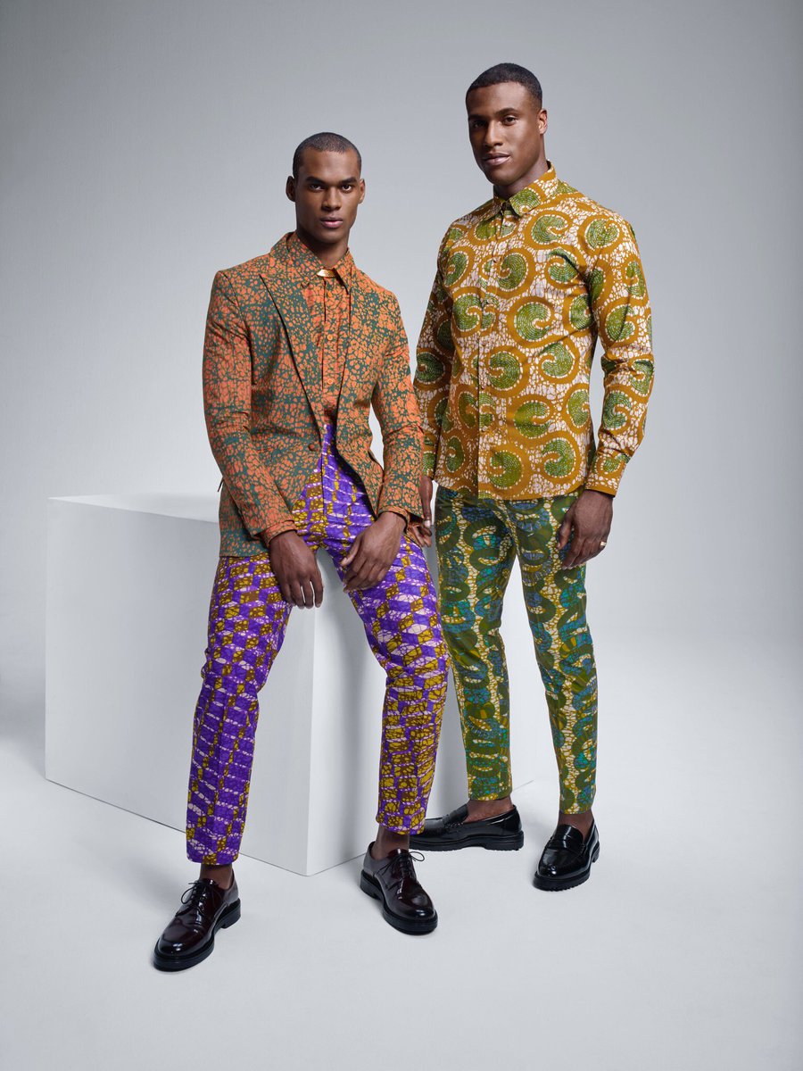 attotetteh's tweet photo. @vlisco Presents @attotetteh .
.
.
@vlisco end of year campaign with @attotetteh pieces.
.
.
#attotetteh #vlisco #bubblewax https://t.co/N3m5VzFGxe