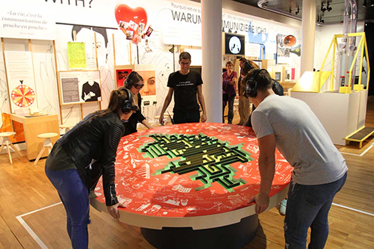 dialogueenroute's tweet photo. Grosstadt-Experiment
Die Temperaturen fallen und fallen. Wie wärs daher mit einem Museumsbesuch im @mfk_bern? Im interaktiven Spiel kannst du eine Vielfalt an Kommunikations- und Interaktionsformen entdecken und damit experimentieren. 

Mehr Infos unter: https://t.co/rX9xd5SaRn https://t.co/eFx7UnI0eJ
