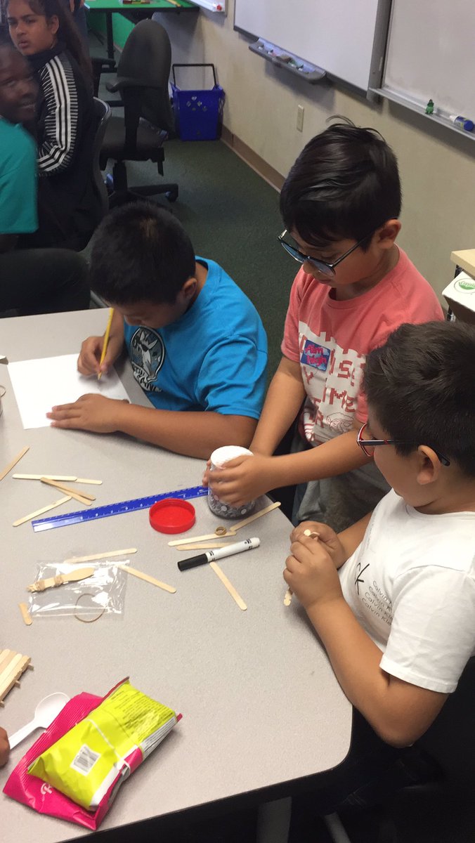 The”catapult project” start with discovery of materials and brainstorming ideas. 5th &amp; 2nd graders teaming to launch the common object the furthest. Hands on before the tech research allows creativity before viewing proven models online.@TUSDconnect <a href="/kathidenny/">Kathi Denny</a>