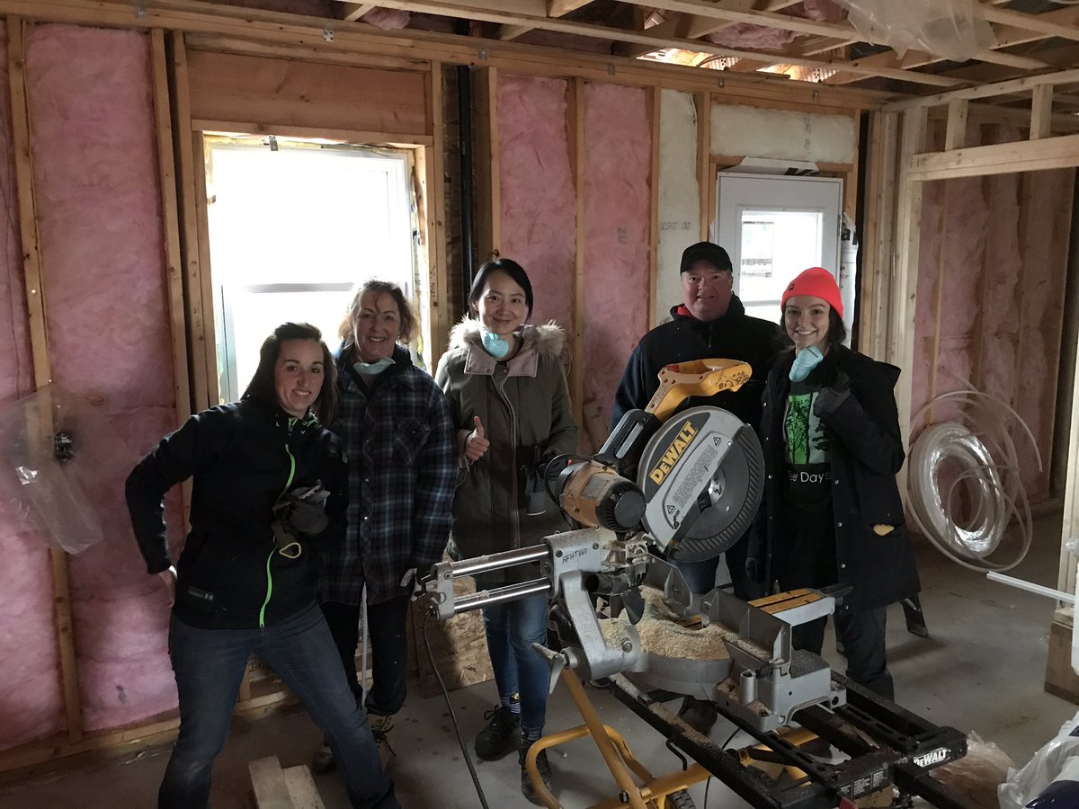 LikelyJeff's tweet photo. Thank you @Habitat_PEI for allowing us to spend the day with you!  @tydoyle14 @StellaW1112 @Lizz_arsenault @ChristinaFrizz4 @jordantbray https://t.co/sCGL6u0Fwd