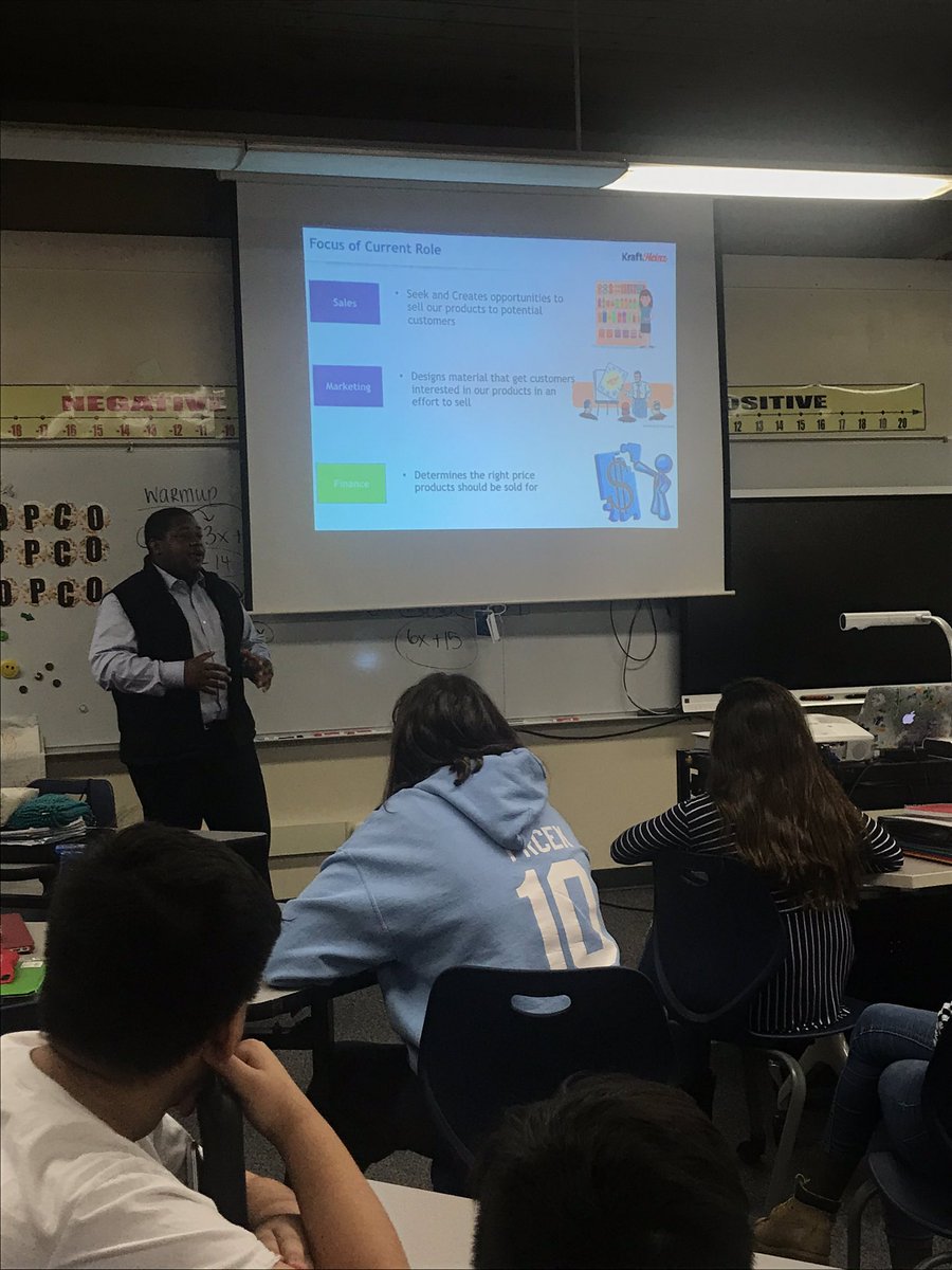 MissNelsonA's tweet photo. Having a great time learning about different roles in finance and how math is such an important component within those roles!! #wearejayhawks #d93innovates #ccsd93 @CCSD93 @JSPrincipalD93 https://t.co/gSUlucrIkw