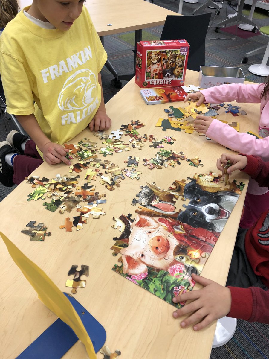 franklinlrc's tweet photo. Stations to work on building, colaborating,and listening! #enggaged64 @FranklinD64 https://t.co/a3Z30fmFfw