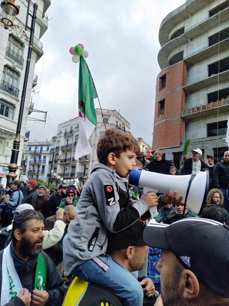 Braahhim's tweet photo. #Alger

#Vendredi39 https://t.co/AhRYis4Wxp