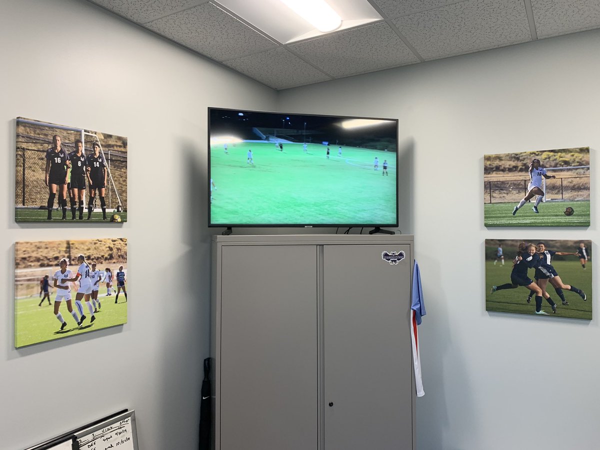 OITWSoccer's tweet photo. Soccer Office slowly being decorated! @OITWSoccer @OregonTechOwls https://t.co/H2P1uWP3dR
