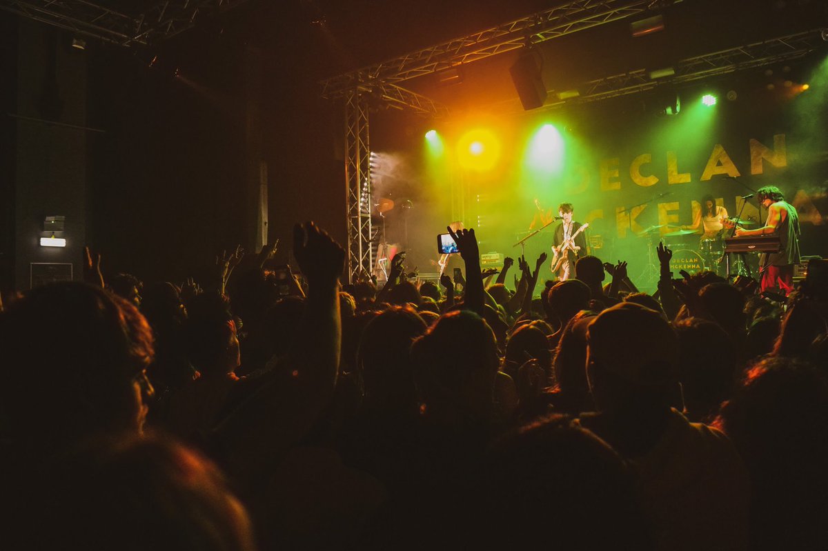 DeclanMcKenna's tweet photo. London was pure chaos
thank you x
📸 @BreeEmmaHart https://t.co/p9jXBwT9RG