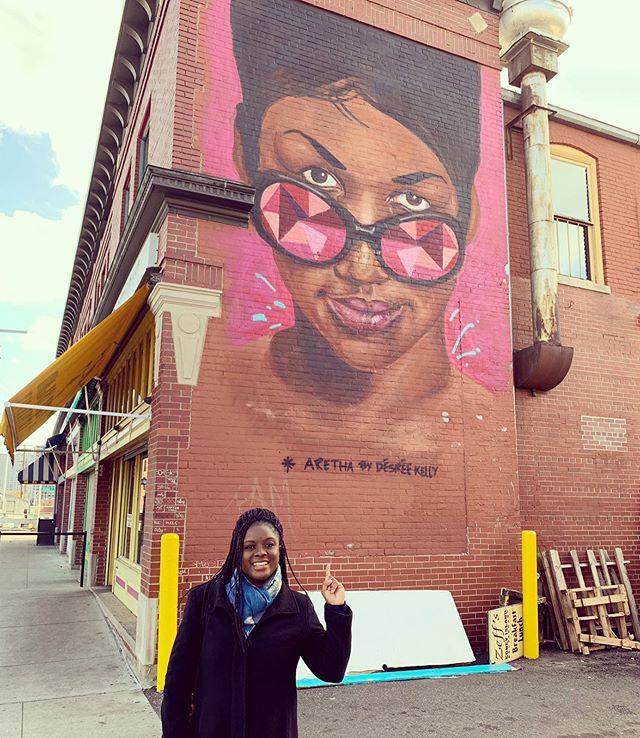 EasternMarket's tweet photo. Queen Aretha 👑
Desiree Kelly Art, you did a beautiful job with this mural.
📸: @ves25_
#EasternMarket #EMPhotoOfTheWeek https://t.co/GQzaeHgaiX
