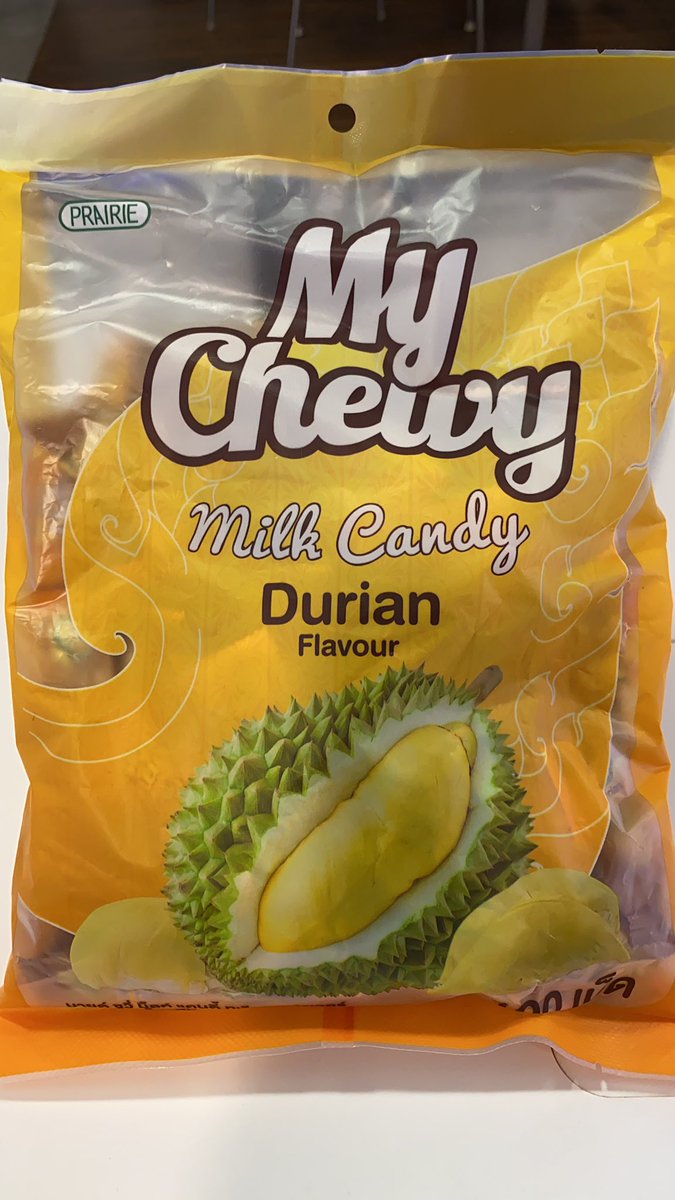 I just helped Achalee set up her new #AppleWatchSeries5 <a href="/O2/">O2</a> <a href="/Junction32UK/">Junction32UK</a> &amp; she's just treat me to some unusual Thai durian sweets! I just can't get enough of this smelly fruit... Thank you so much! 😍 <a href="/lindasfjones/">Linda Jones</a>