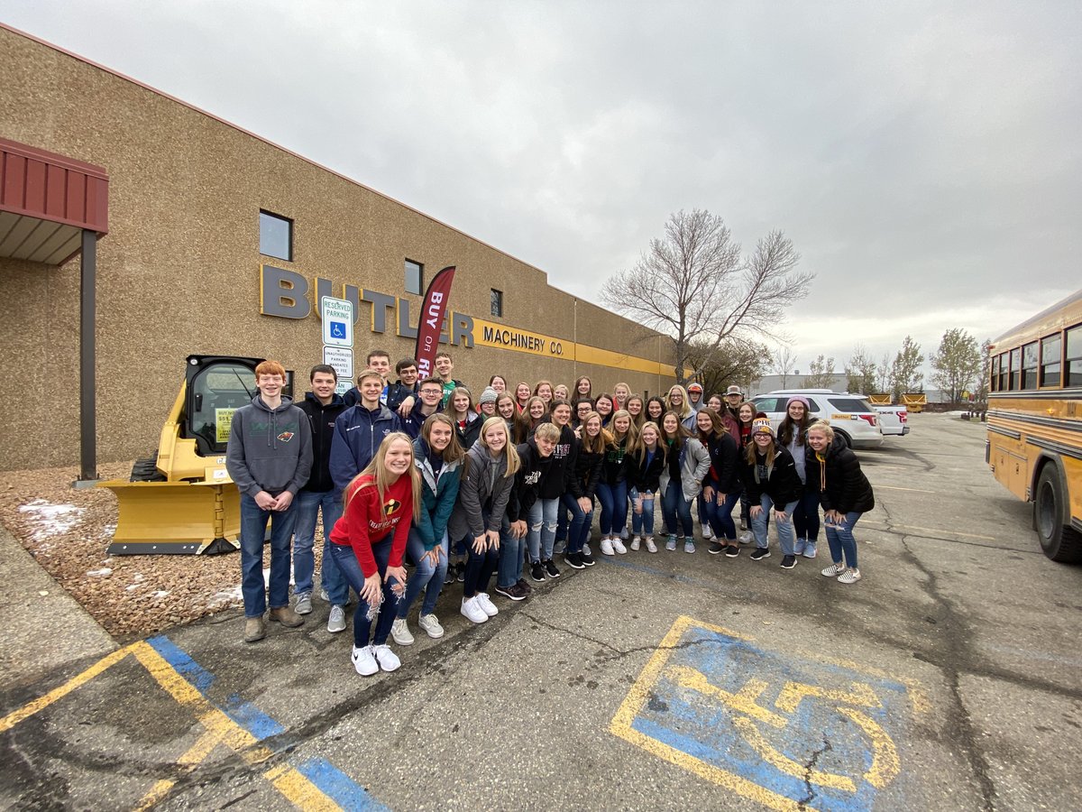 MPCGFBLA tweet media
