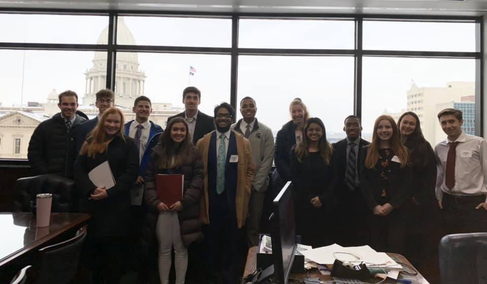 KappaAlphaPiMSU's tweet photo. Today, some of our brothers toured the Michigan Senate, House, and Capitol! 🤝🙌🏽 Look at some of Michigan’s prospective leaders visit their future workplace 😊🧠💪🏼🇺🇸 https://t.co/ghiGUH10Bn