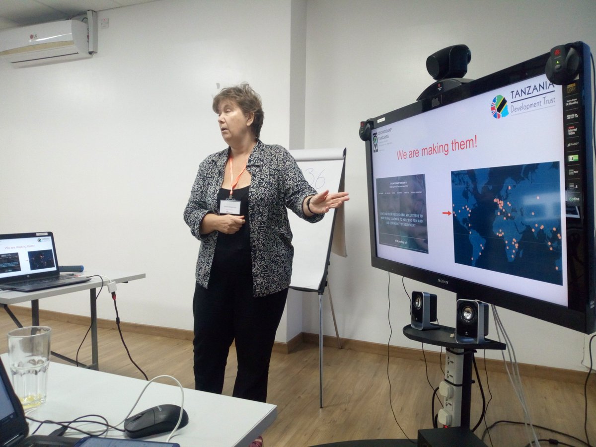 laura_mugeha's tweet image. Great mapathon today @MSFNairobi with @OSMKenya for #OSMGeoweek. @jachapman82 sharing about @Crowd2Map , @openstreetmap and MAPS.ME