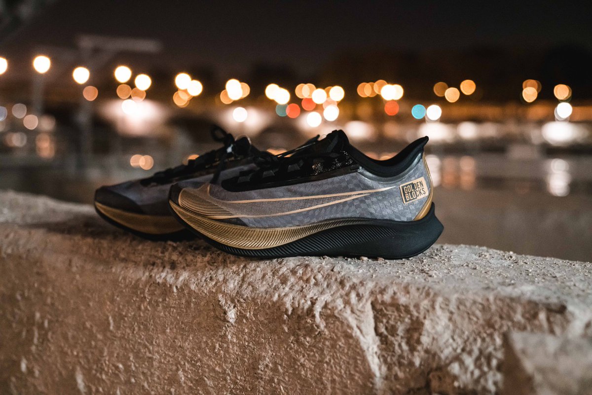 nike zoom fly 3 gold